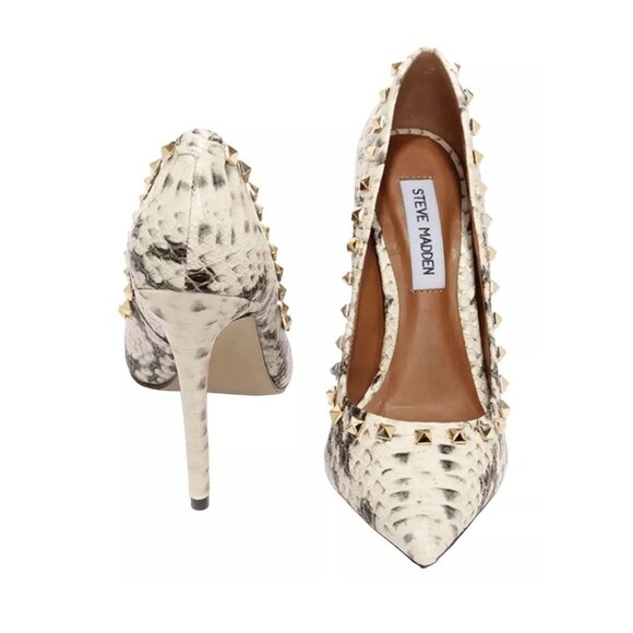 Steve Madden Proto Python Studded Leather Heels Pumps Pointed Toe Cream Size 5.5 - Picture 5 of 13
